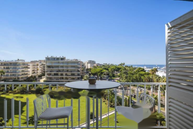 Квартира в Каннах, Франция, 100 м² - фото 1