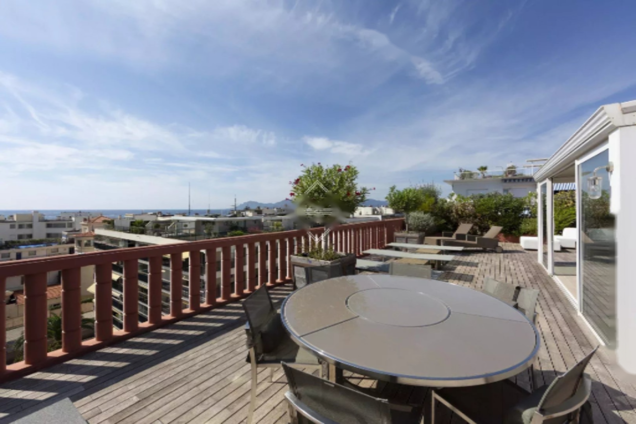 Квартира в Каннах, Франция, 187 м² - фото 2