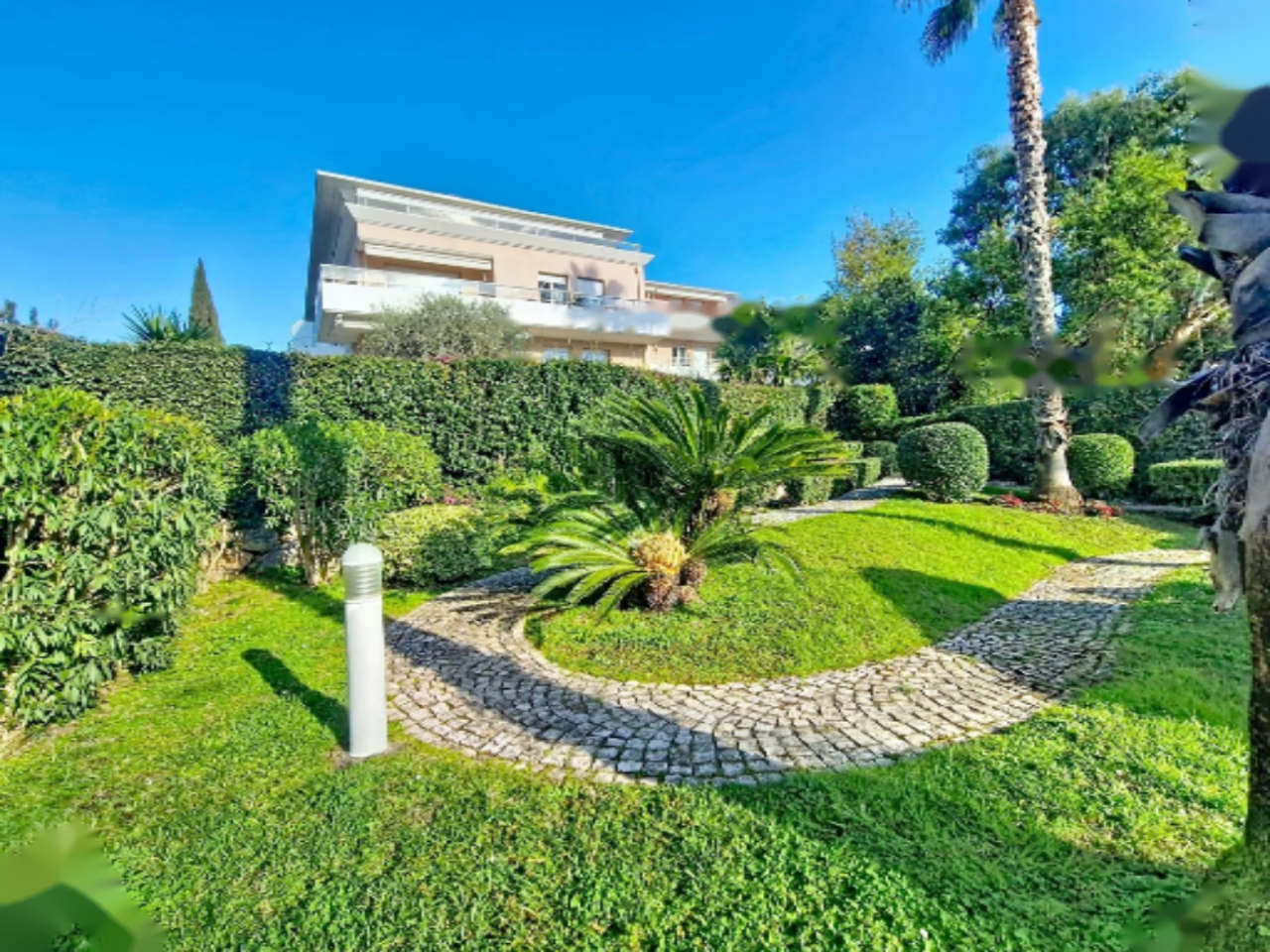 Квартира в Каннах, Франция, 88 м² - фото 2