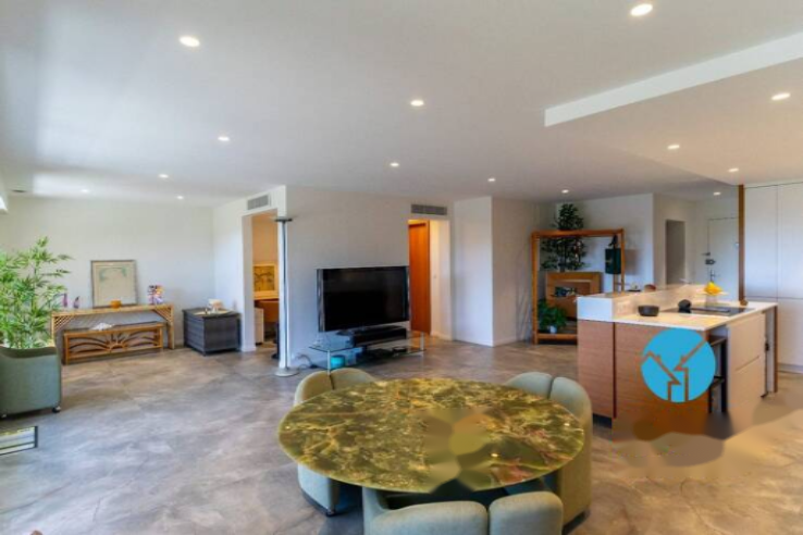 Квартира в Каннах, Франция, 146 м² - фото 2