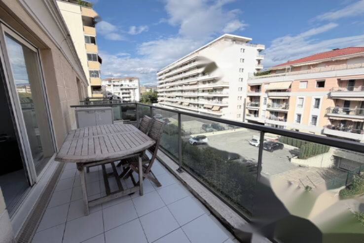 Квартира в Каннах, Франция, 42 м² - фото 2