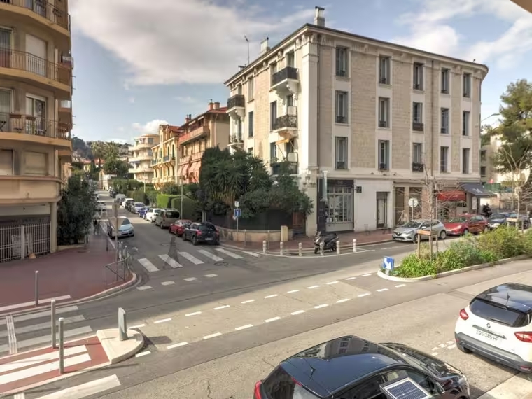 Апартаменты в Ницце, Франция, 72 м² - фото 1