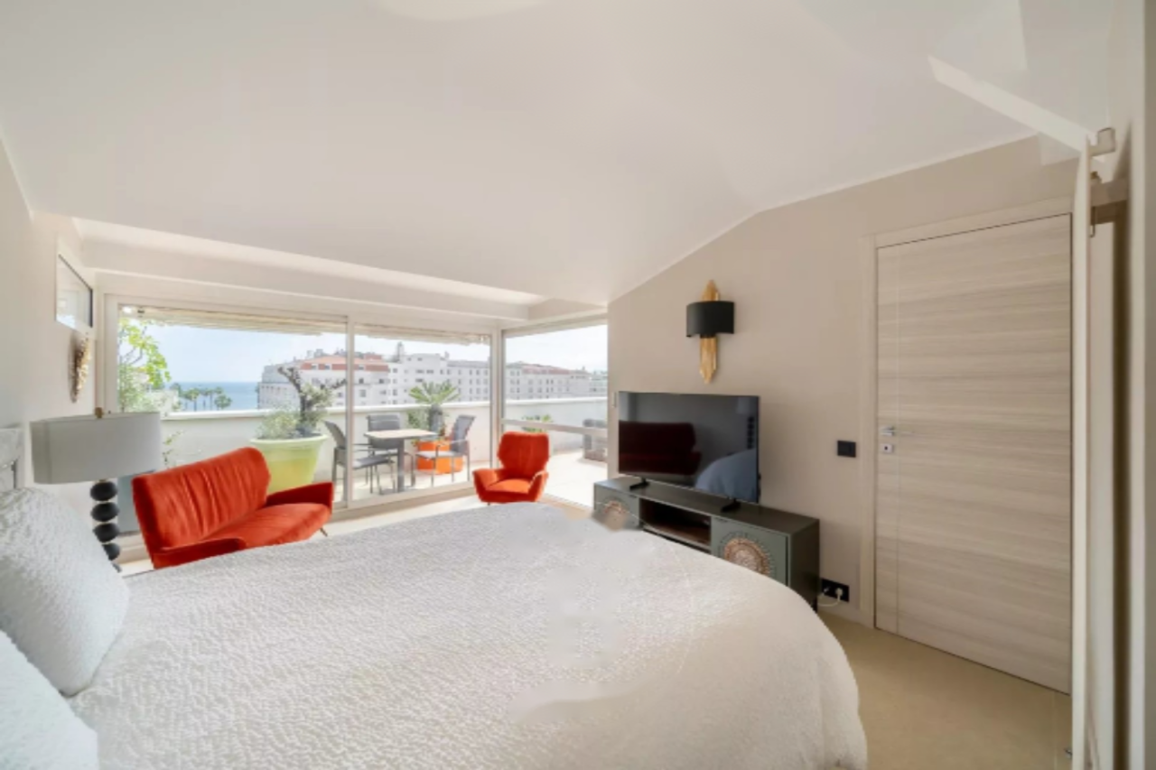 Квартира в Каннах, Франция, 132 м² - фото 9