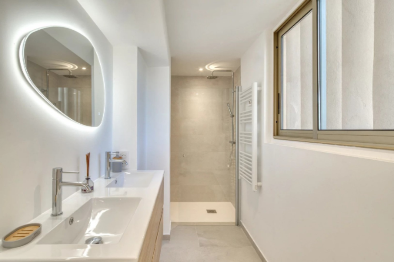 Квартира в Каннах, Франция, 95 м² - фото 14