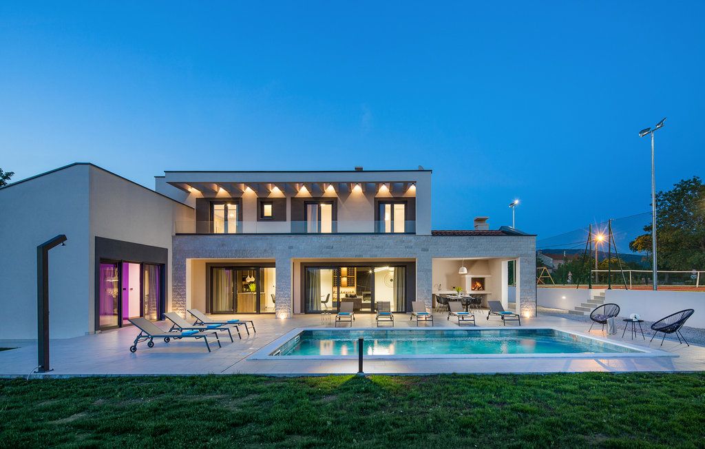 Вилла в Лабине, Хорватия, 232 м² - фото 2