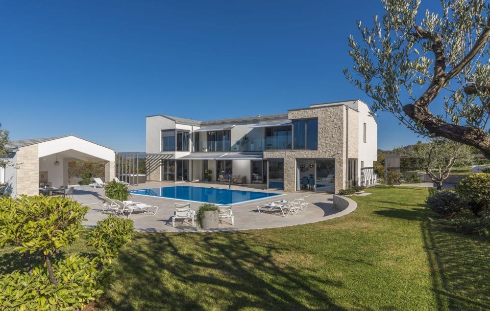 Вилла в Мотовуне, Хорватия, 447 м² - фото 2