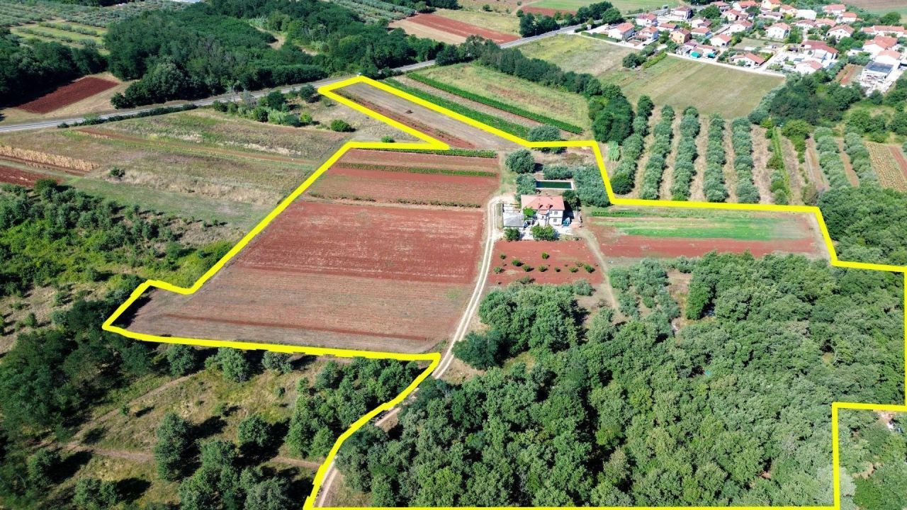 Вилла в Умаге, Хорватия, 360 м² - фото 2