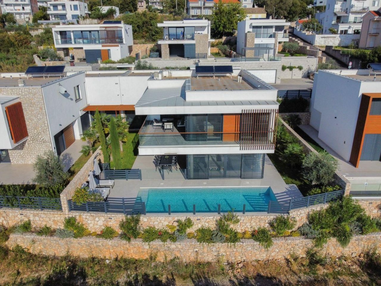 Вилла в Цриквенице, Хорватия, 283 м² - фото 2