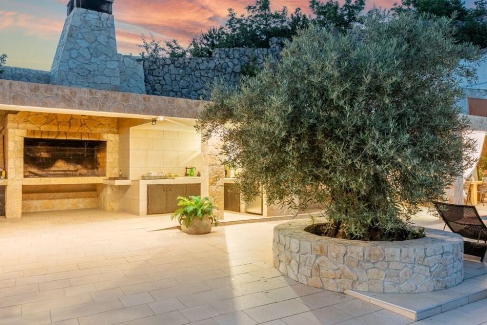 Отель, гостиница в Цриквенице, Хорватия, 370 м² - фото 3