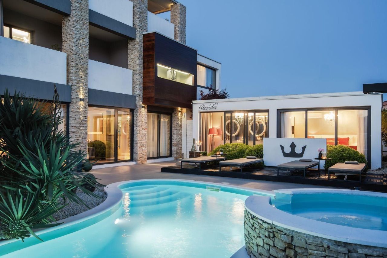 Отель, гостиница в Медулине, Хорватия, 1 000 м² - фото 3