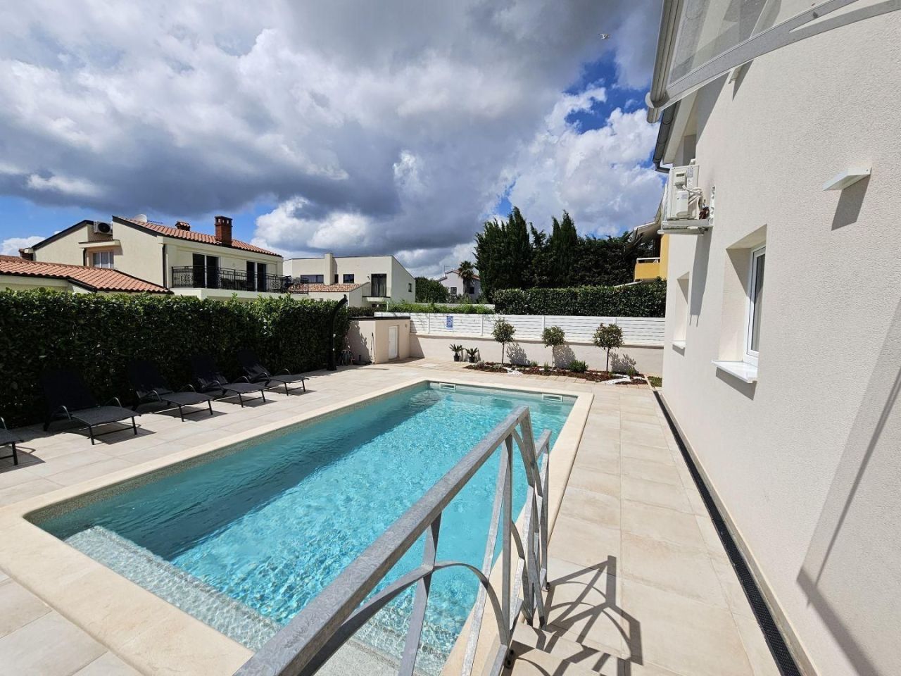 Вилла в Пуле, Хорватия, 260 м² - фото 3