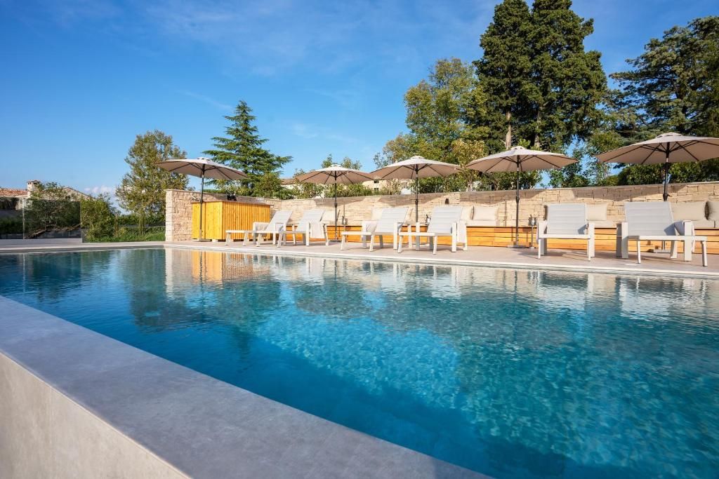 Отель, гостиница в Буйе, Хорватия, 758 м² - фото 3