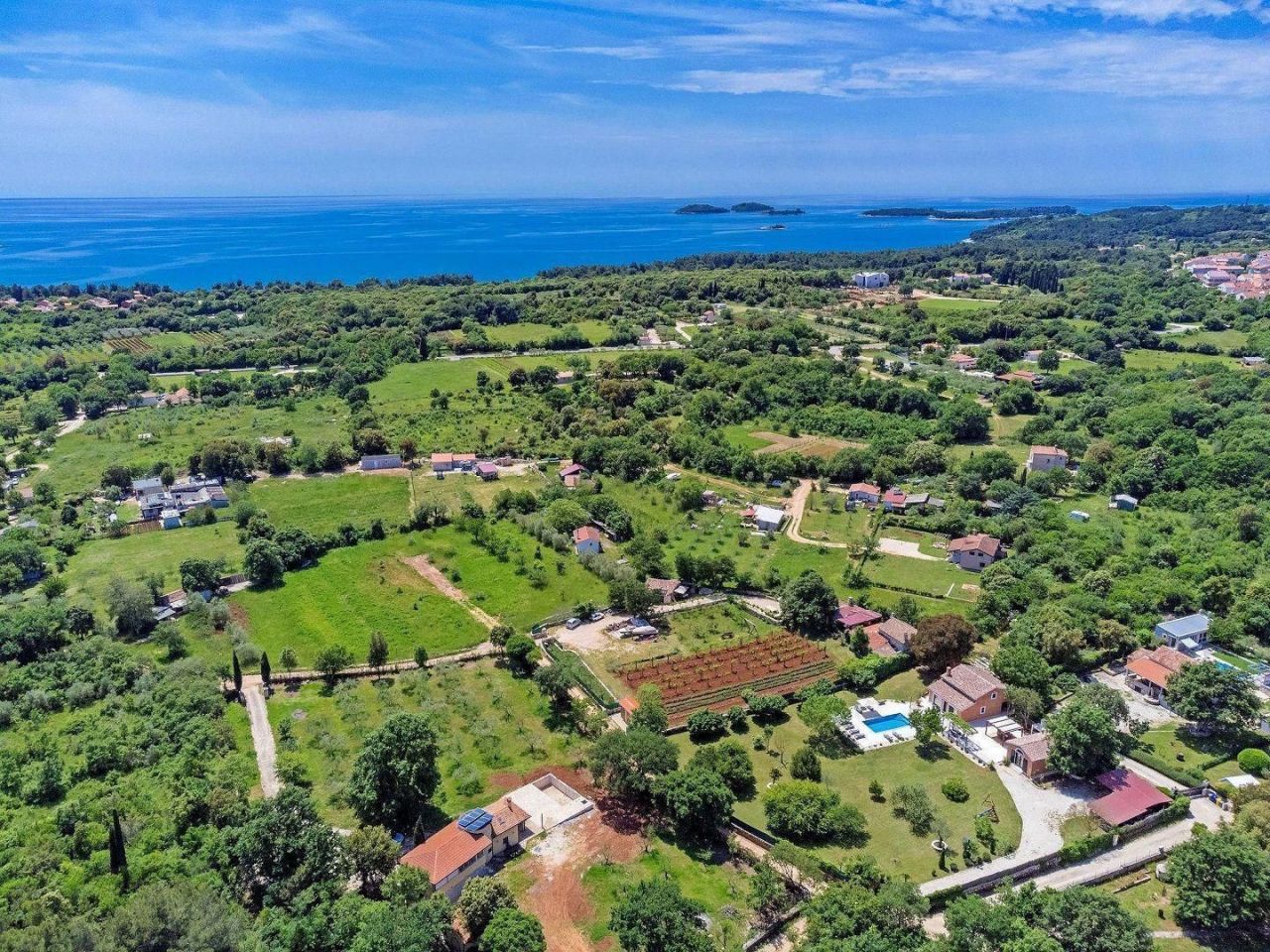 Вилла в Ровини, Хорватия, 200 м² - фото 3