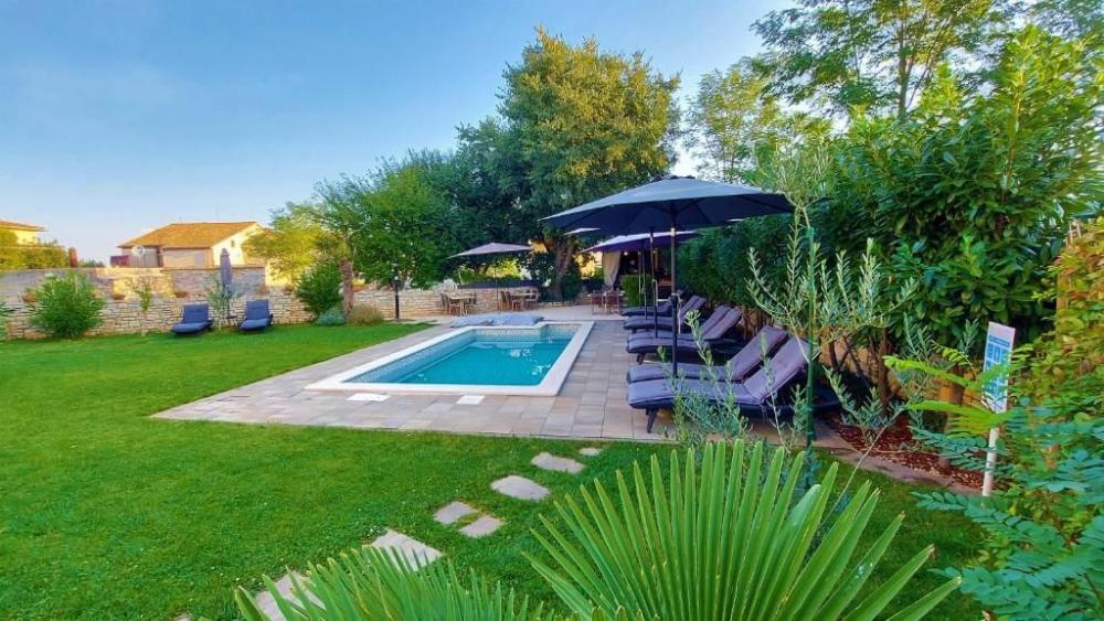 Отель, гостиница Bale, Хорватия, 340 м² - фото 3