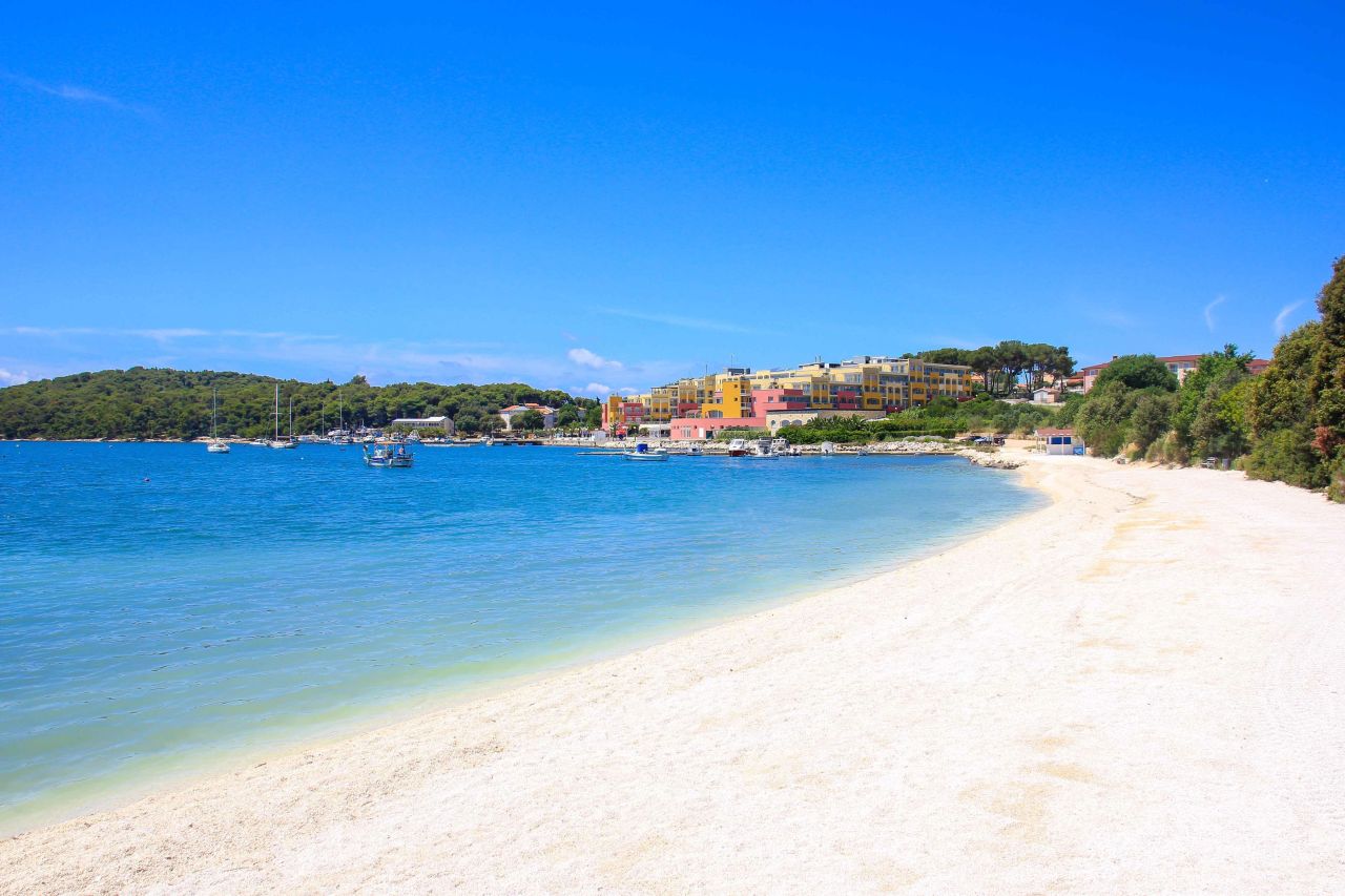 Вилла в Медулине, Хорватия, 350 м² - фото 3