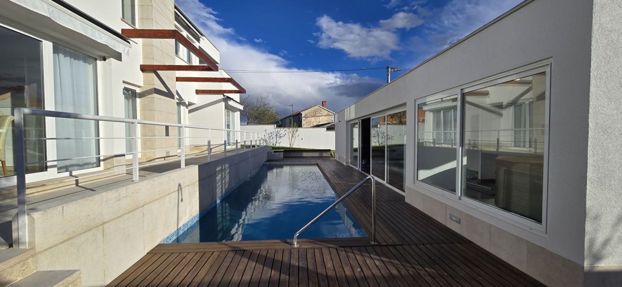 Вилла в Порече, Хорватия, 400 м² - фото 3