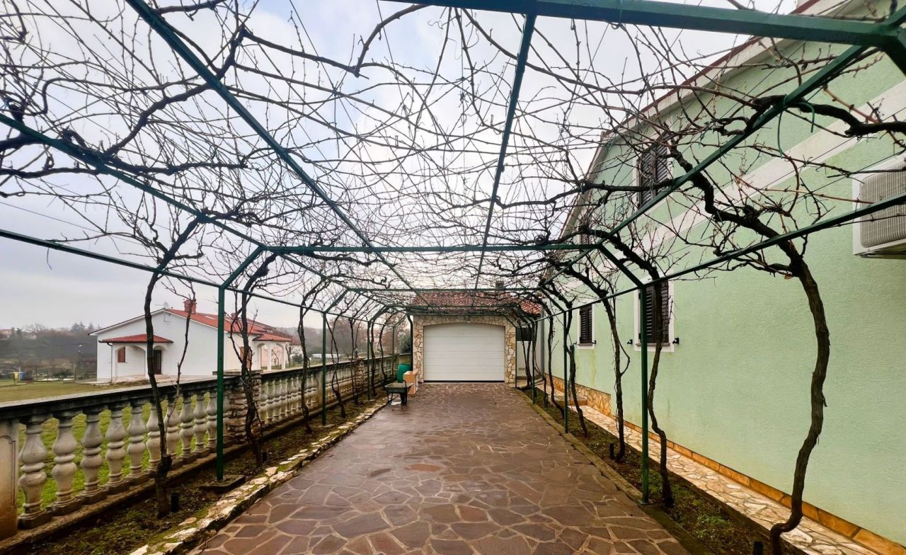 Вилла в Лабине, Хорватия, 250 м² - фото 3