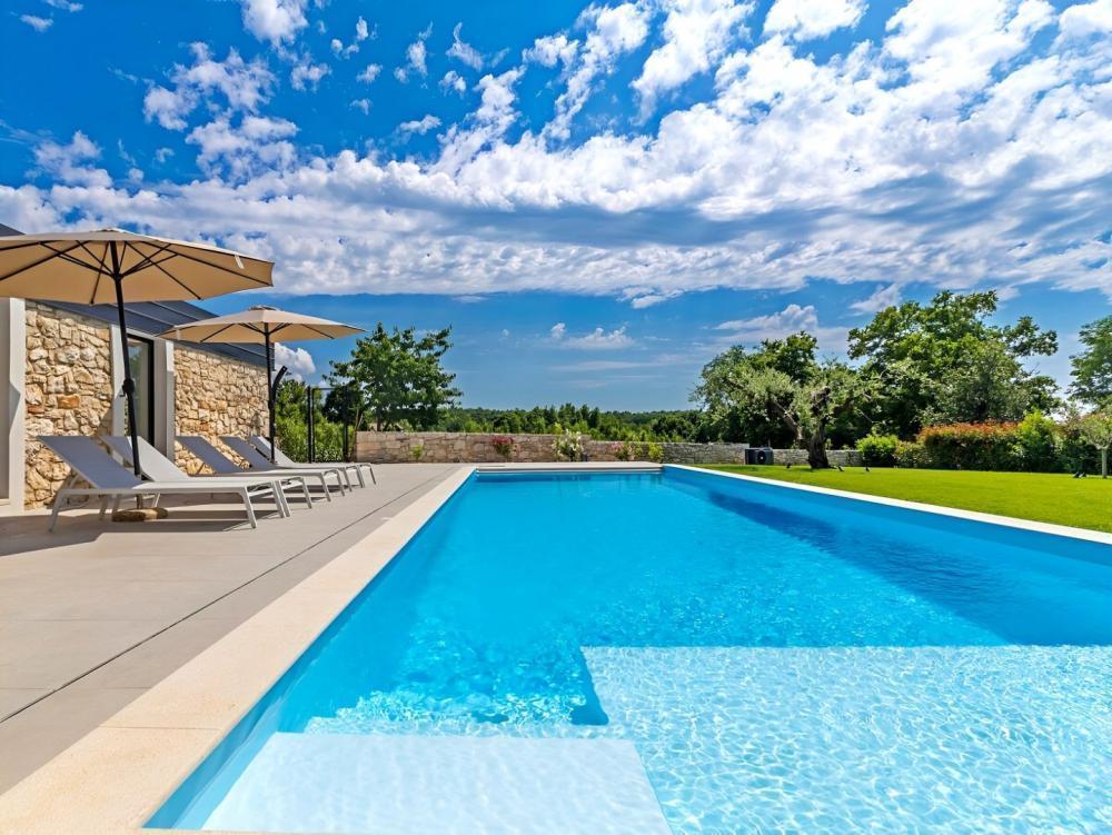 Вилла в Бртонигле, Хорватия, 350 м² - фото 4