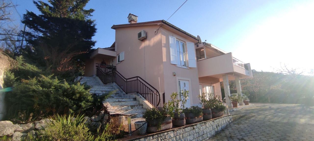 Вилла в Риеке, Хорватия, 240 м² - фото 4