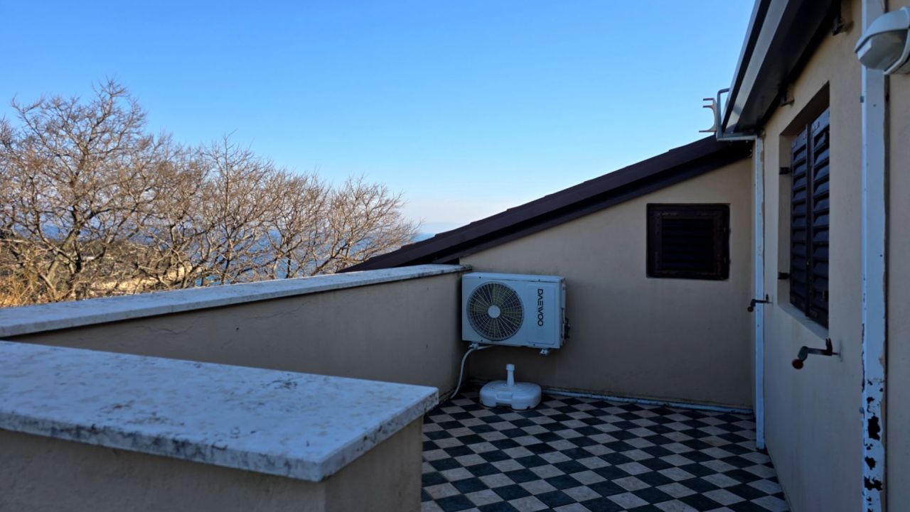 Отель, гостиница Rabac, Labin, Хорватия, 260 м² - фото 4