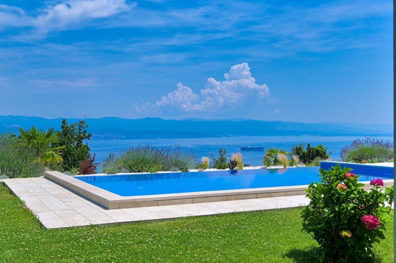 Вилла в Ловране, Хорватия, 344 м² - фото 4