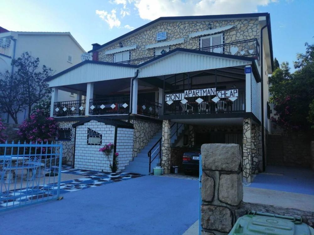 Отель, гостиница в Карлобаге, Хорватия, 450 м² - фото 5