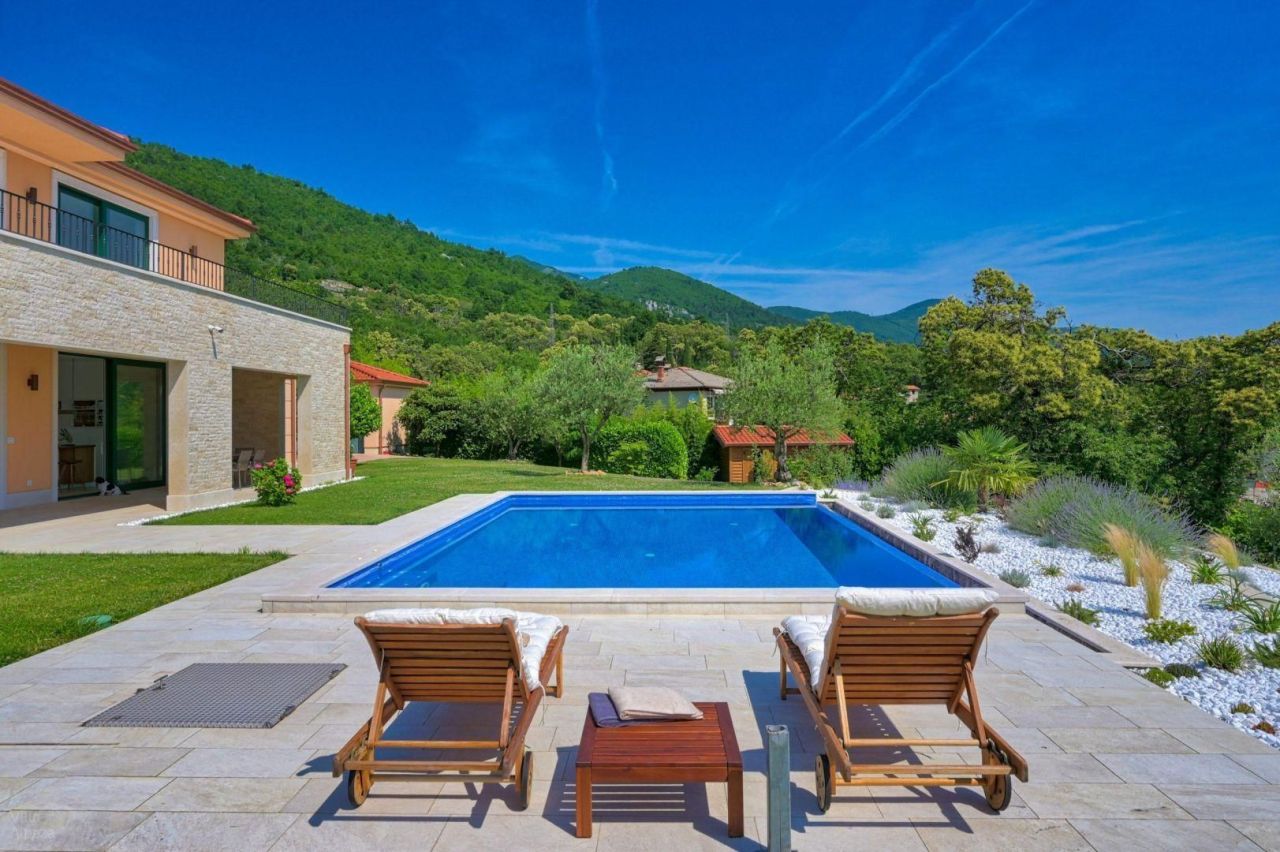 Вилла в Ловране, Хорватия, 344 м² - фото 6