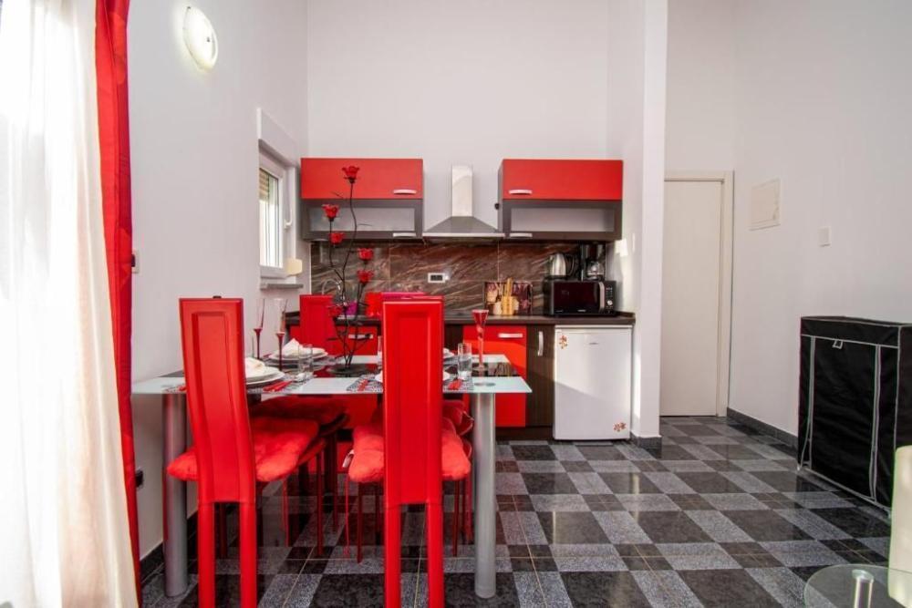 Отель, гостиница в Пуле, Хорватия, 260 м² - фото 6