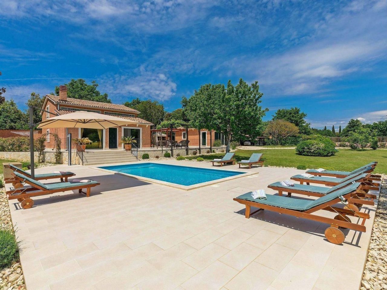 Вилла в Ровини, Хорватия, 200 м² - фото 7