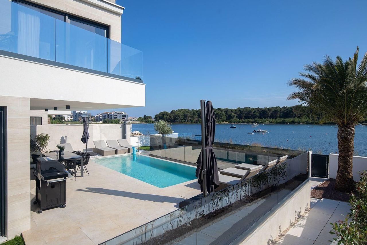 Вилла в Медулине, Хорватия, 340 м² - фото 7