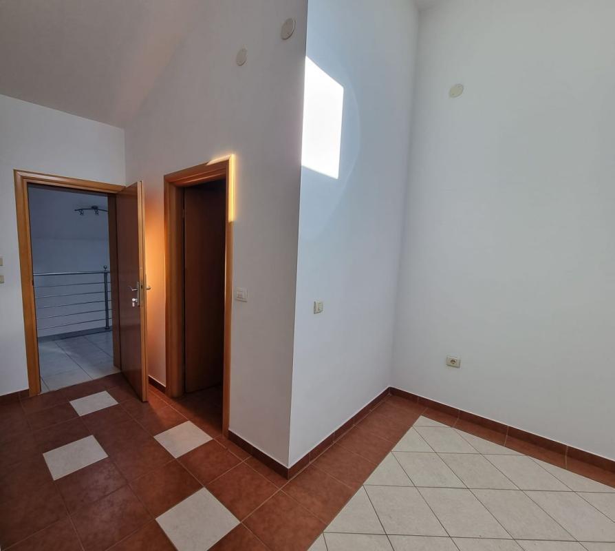 Отель, гостиница в Нови-Винодольски, Хорватия, 583 м² - фото 7