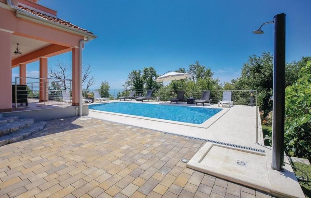 Вилла в Опатии, Хорватия, 500 м² - фото 8