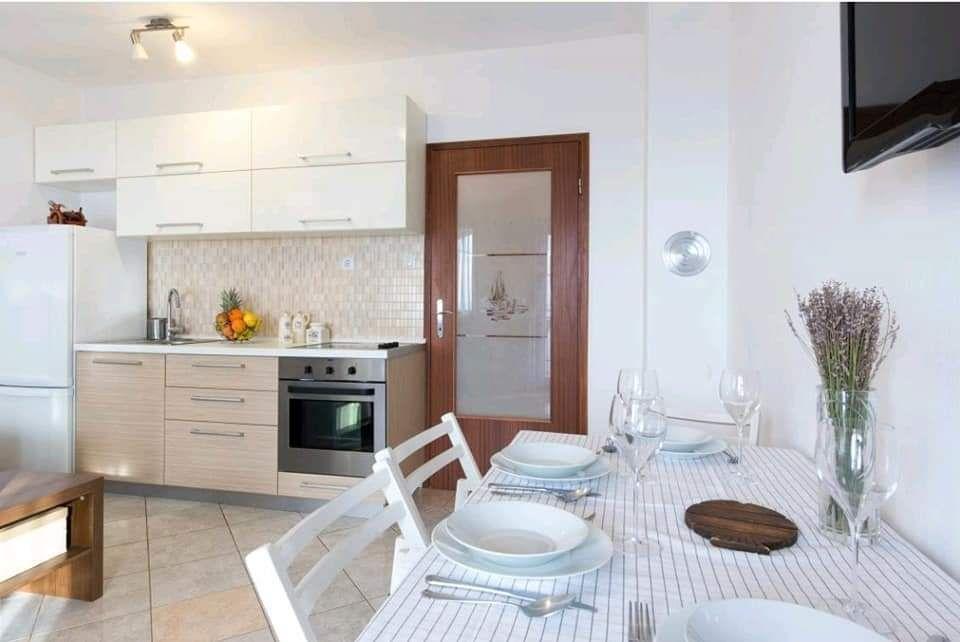 Отель, гостиница в Нови-Винодольски, Хорватия, 220 м² - фото 8