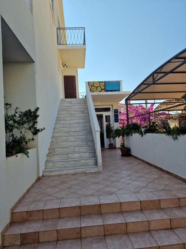 Отель, гостиница Mali Lošinj, Хорватия, 825 м² - фото 9