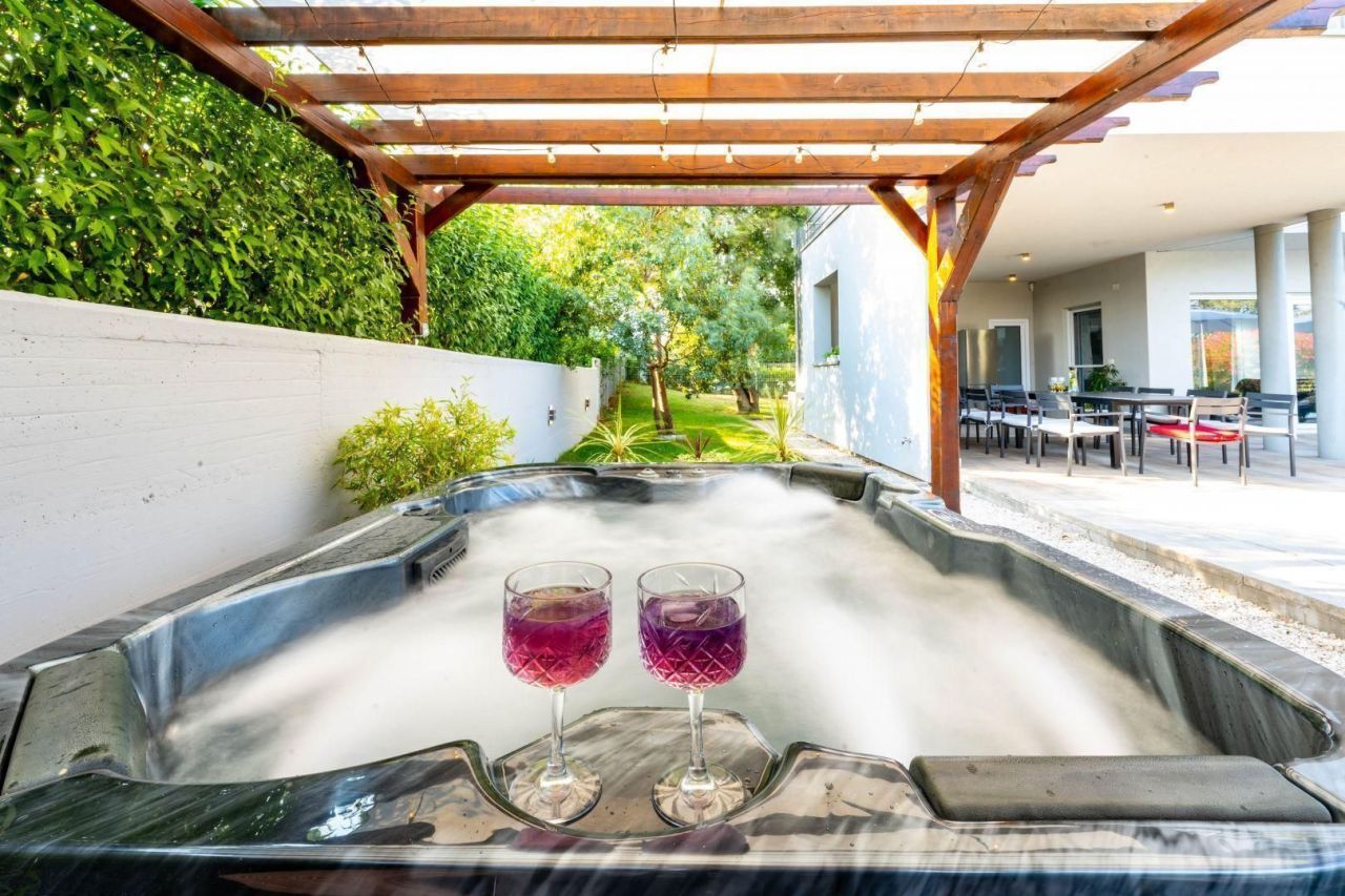 Вилла в Медулине, Хорватия, 330 м² - фото 9