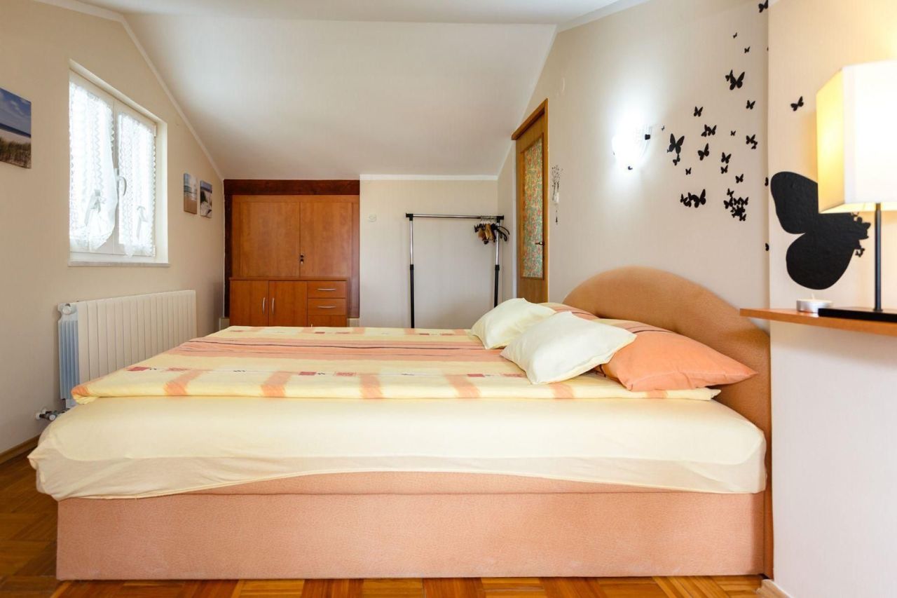 Отель, гостиница в Малинска-Дубашнице, Хорватия, 300 м² - фото 9