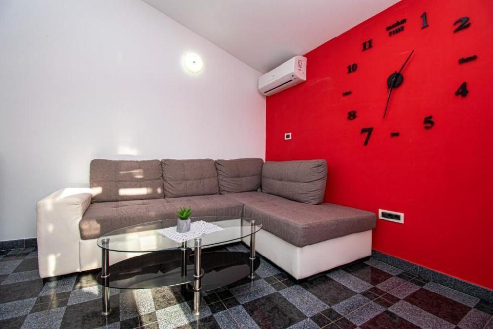 Отель, гостиница в Пуле, Хорватия, 260 м² - фото 9