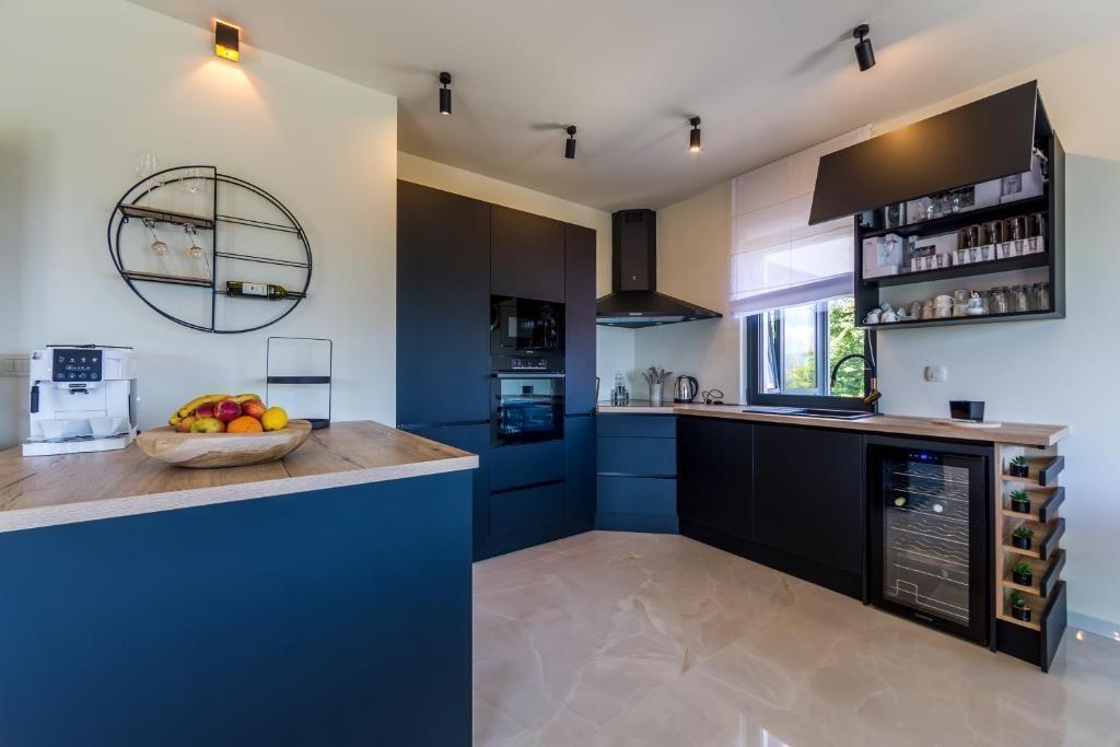 Вилла в Опатии, Хорватия, 400 м² - фото 10