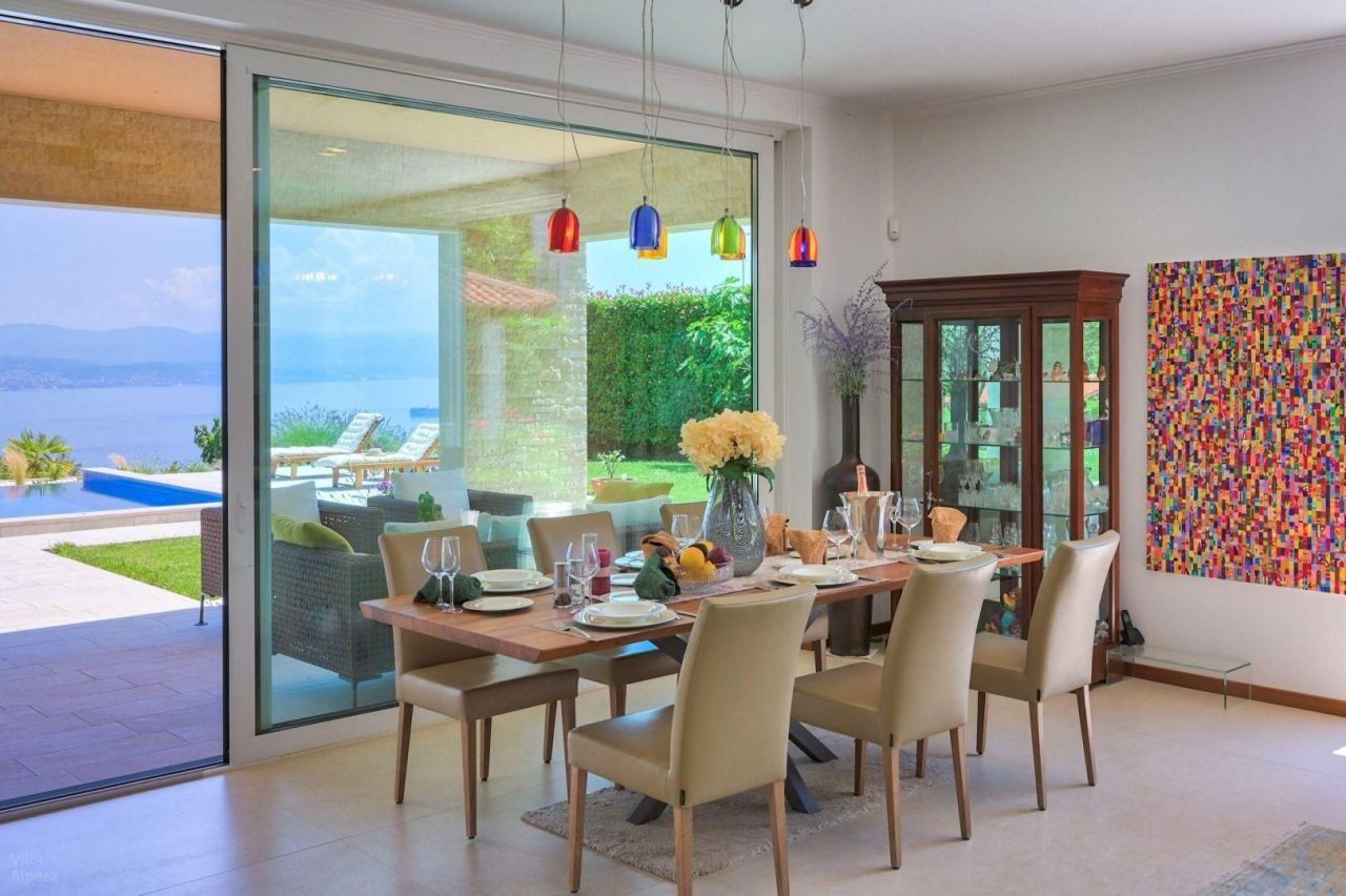 Вилла в Ловране, Хорватия, 344 м² - фото 11