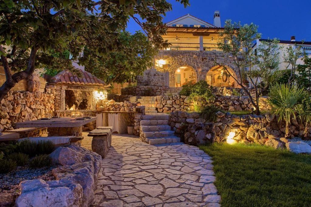 Вилла в Малинска-Дубашнице, Хорватия, 260 м² - фото 11