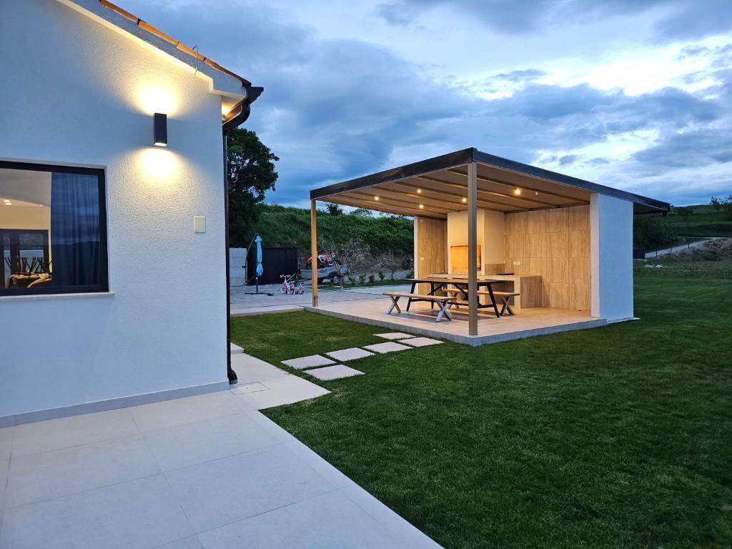 Вилла в Бузете, Хорватия, 200 м² - фото 11