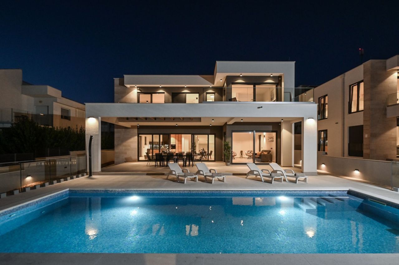 Вилла Novalja, Хорватия, 310 м² - фото 11