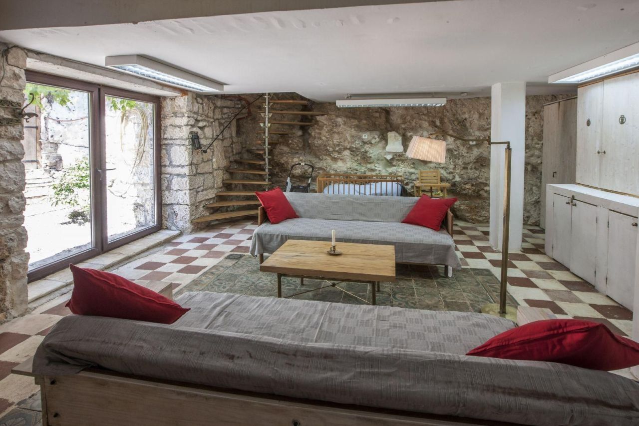 Вилла в Пуле, Хорватия, 258 м² - фото 11