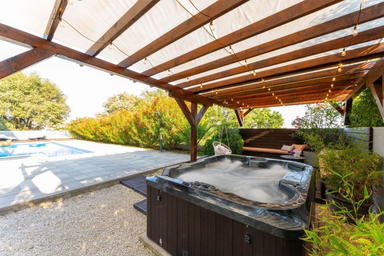 Вилла в Медулине, Хорватия, 330 м² - фото 11