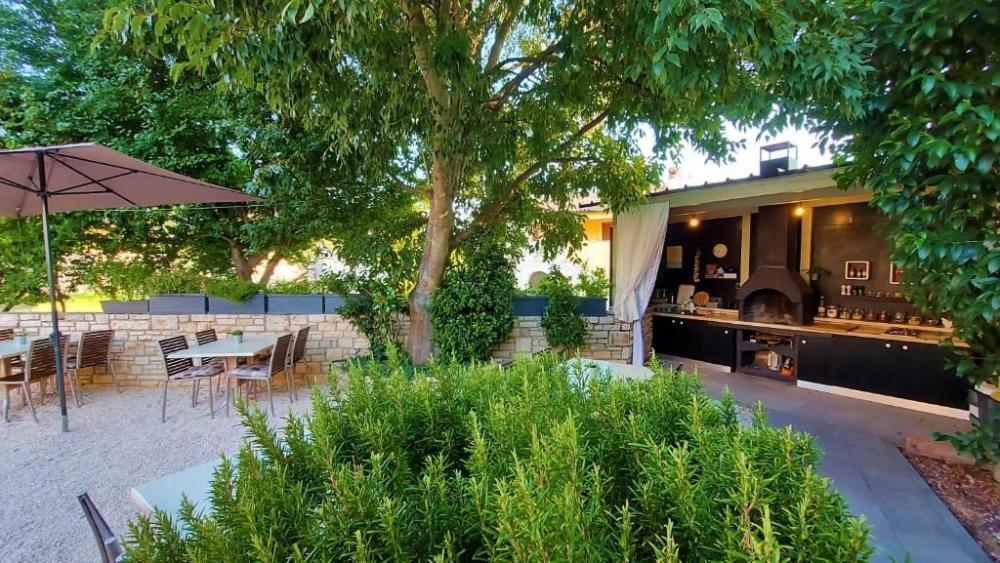 Отель, гостиница Bale, Хорватия, 340 м² - фото 11