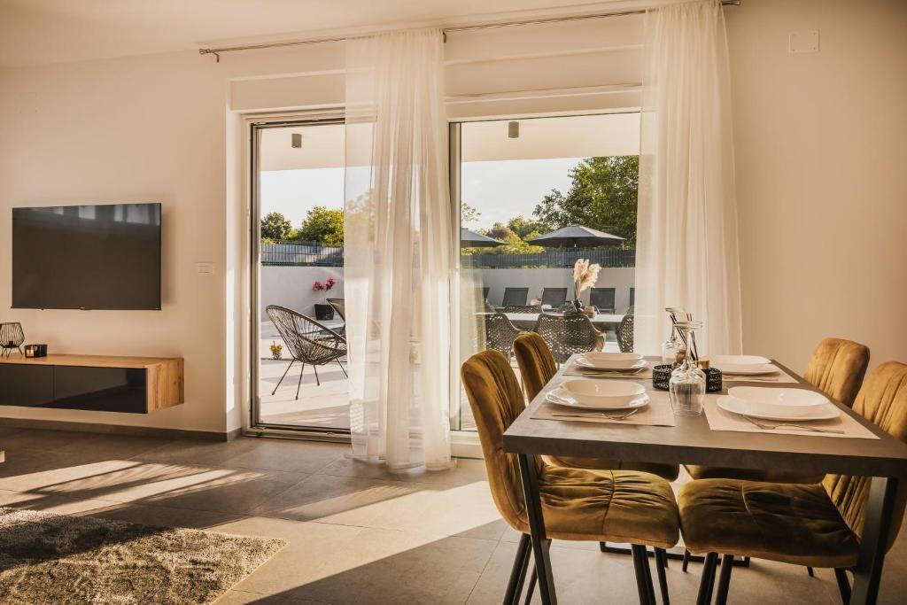 Вилла в Умаге, Хорватия, 303 м² - фото 12