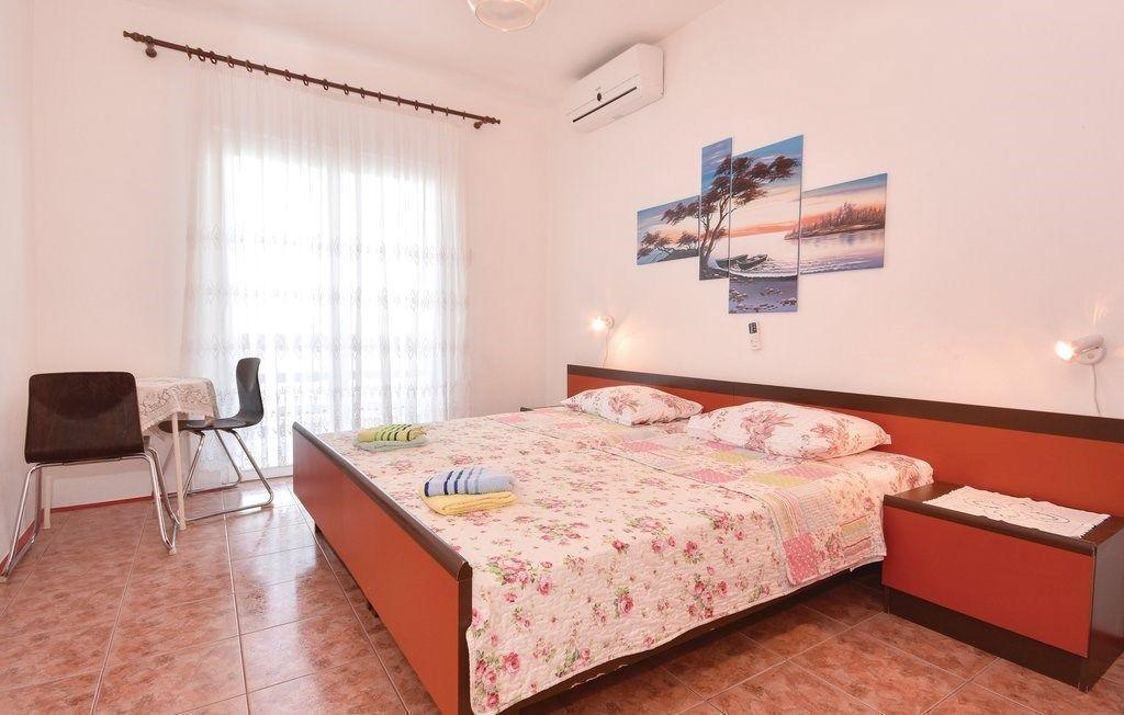 Вилла в Трогире, Хорватия, 260 м² - фото 13