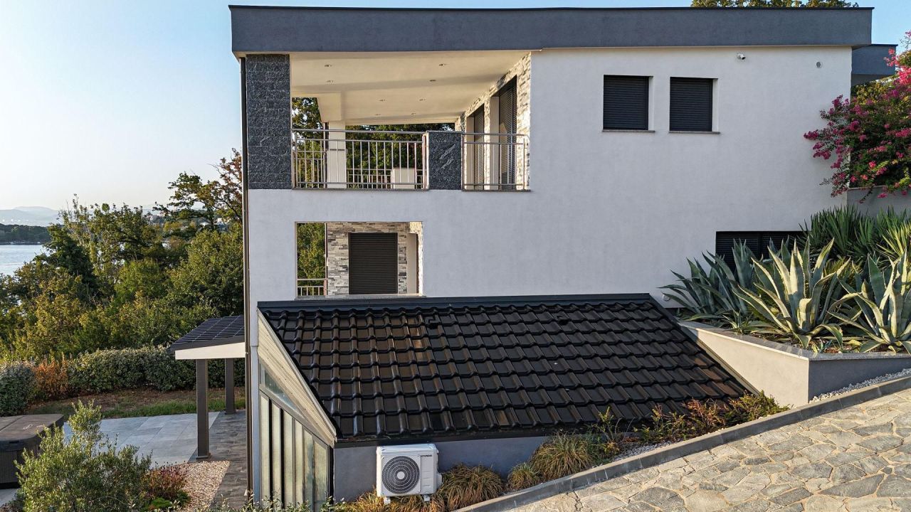 Вилла Omišalj, Хорватия, 240 м² - фото 13