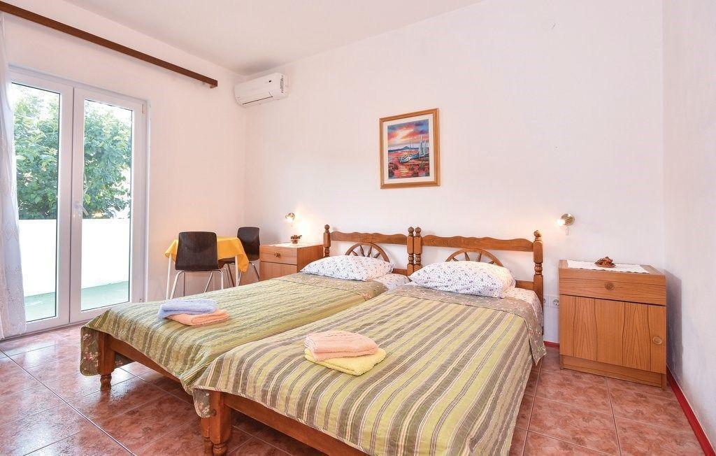 Вилла в Трогире, Хорватия, 260 м² - фото 14