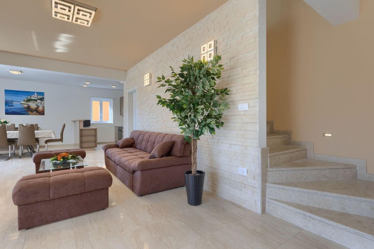 Вилла Rabac, Labin, Хорватия, 208 м² - фото 15